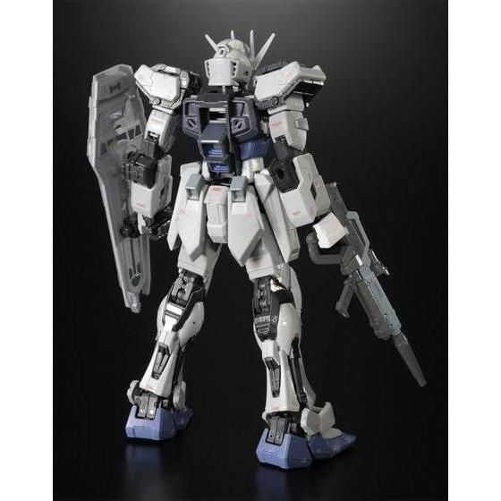 RG 1/144 GAT-X105 Strike Gundam Deactive Mode Premium Bandai