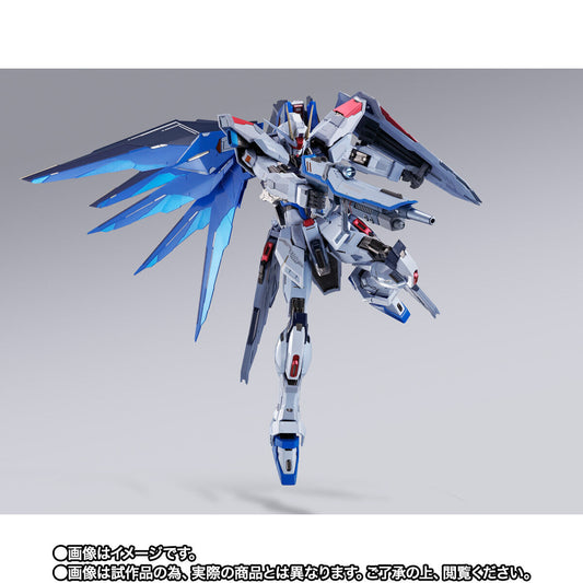 METAL BUILD Freedom Gundam CONCEPT 2 SNOW SPARKLE Ver. Premium Bandai