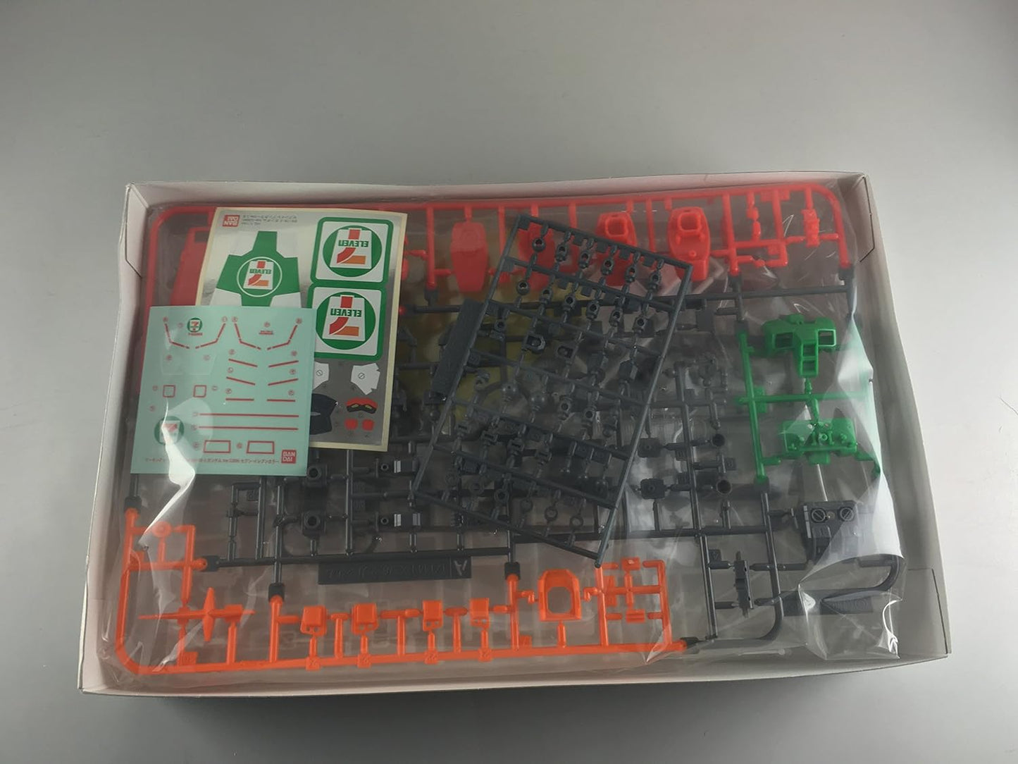 Bandai HG RX-78-2 Gundam Ver.G30th 1/144 7-Eleven Original Color Ver.1.5