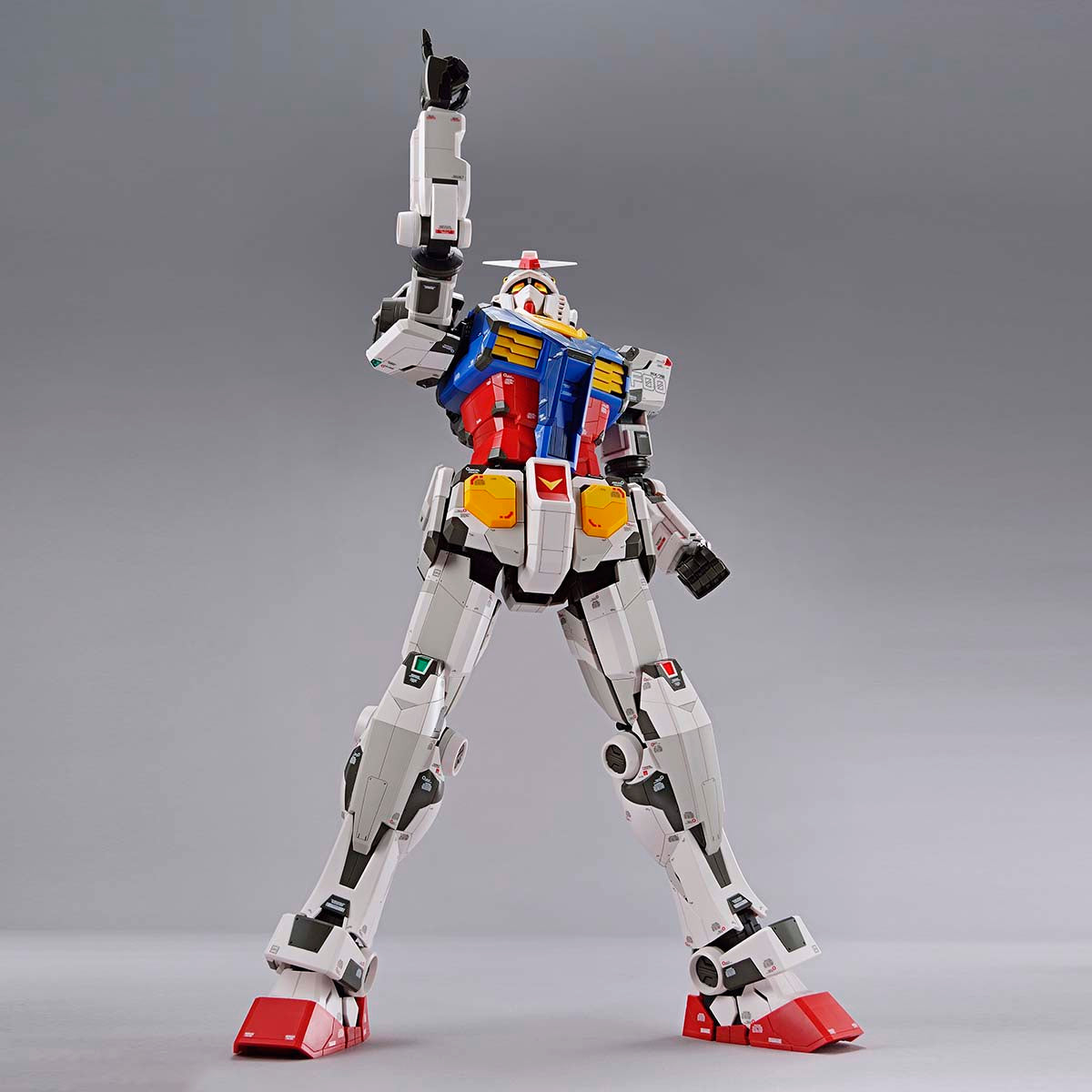 Gundam Factory Yokohama 1/48 RX-78F00 Gundam