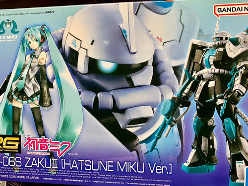 Gundam Base Limited Event Limited Item RG 1/144 MS-06S Zaku II [Hatsune Miku Ver.]