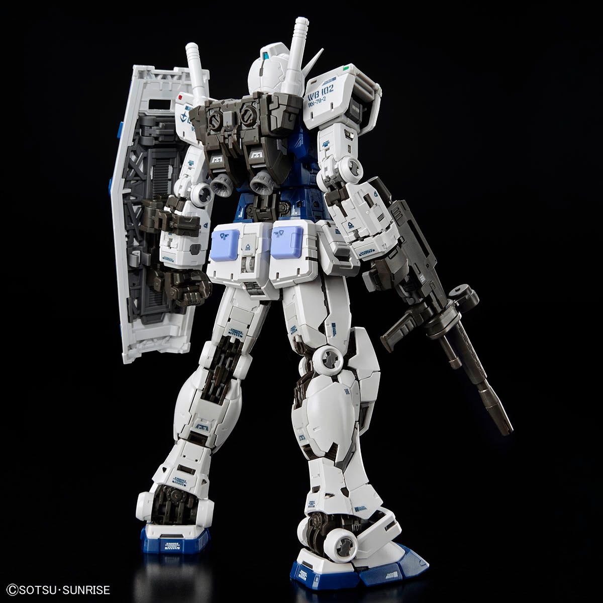 RG 1/144 Gundam Base Limited RX-78-2 Gundam Ver.2.0 [Gundam Base Color]