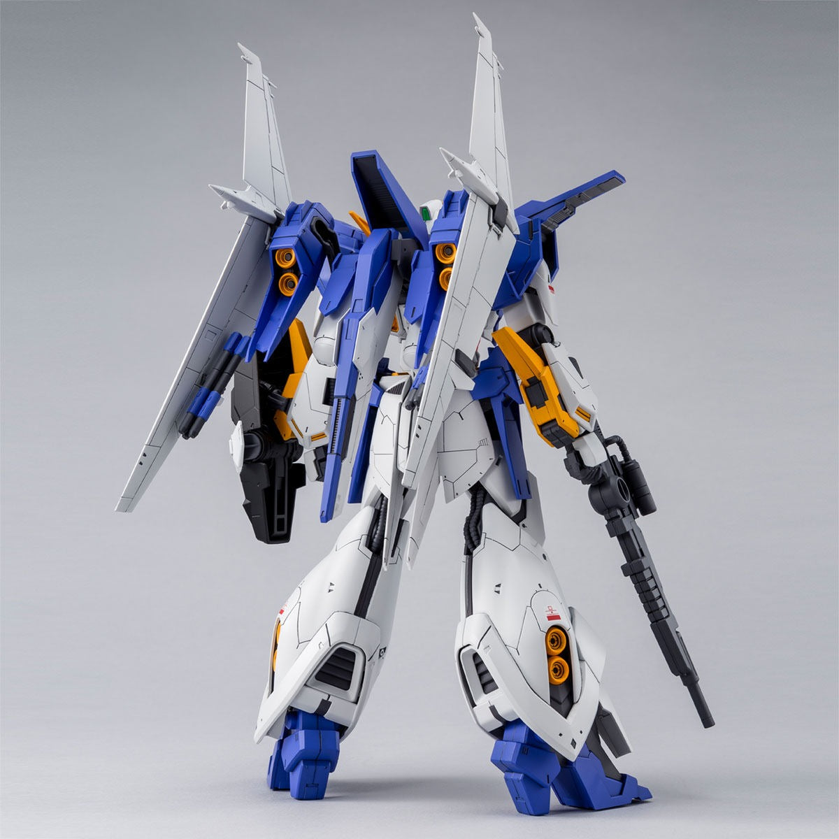 RE/100 1/100 Gundam Lindwurm Gundam Build Divers Premium Bandai Exclusive Gunpla
