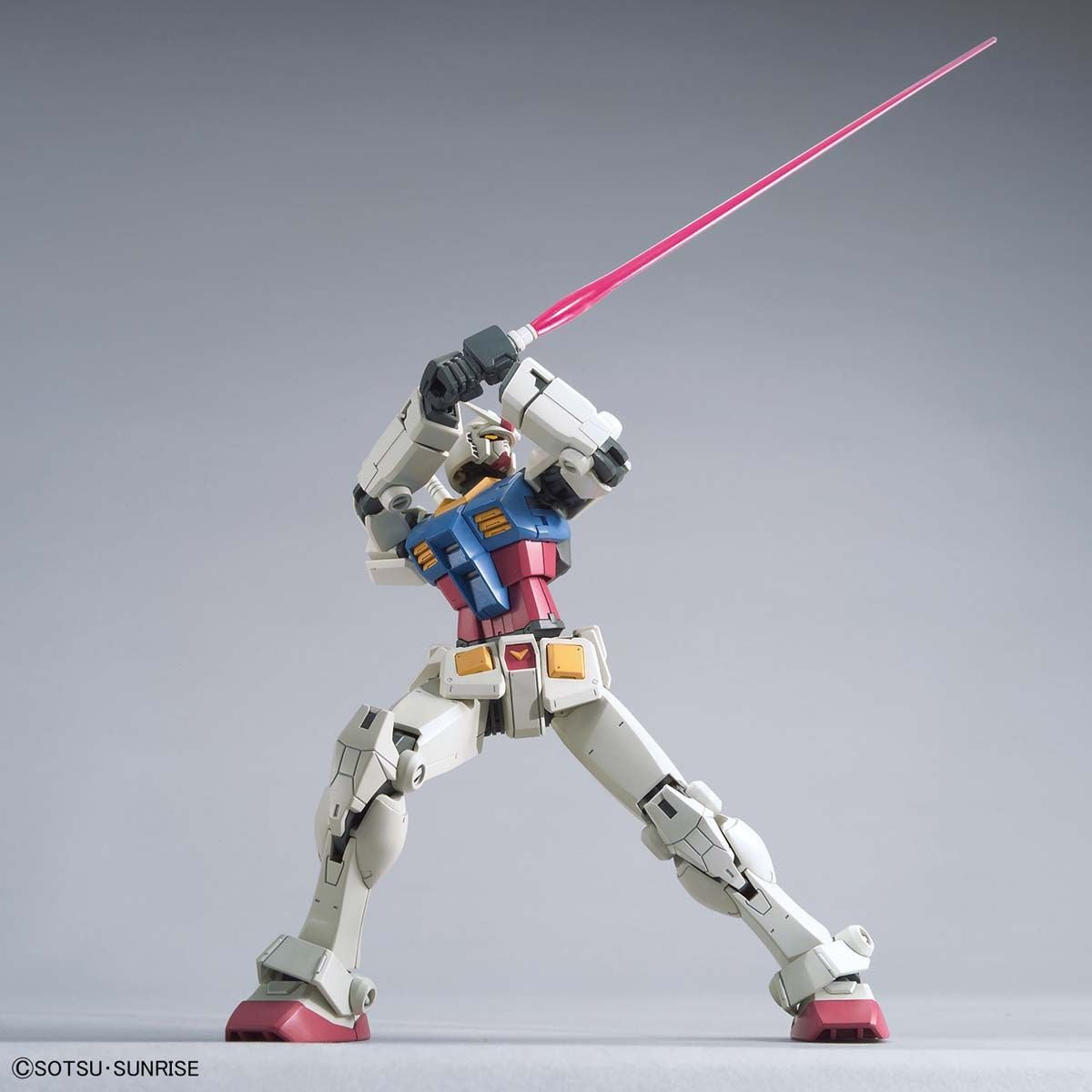 HG Mobile Suit Gundam RX-78-2 Gundam [BEYOND GLOBAL] 1/144 Scale Color-coded plastic model - Gunpla by BANDAI SPRITS