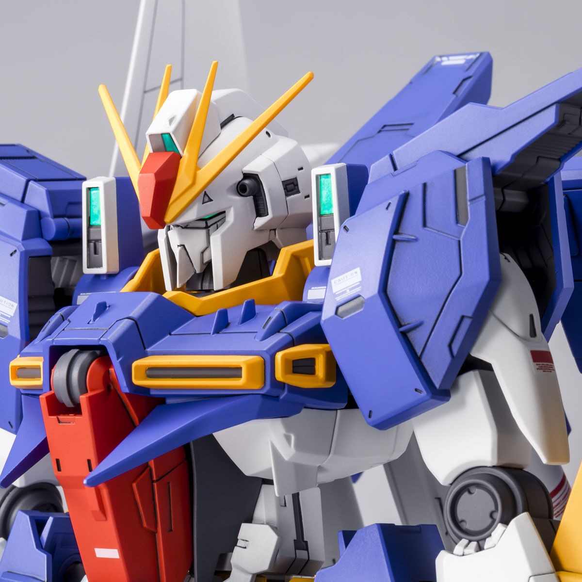 RE/100 1/100 Gundam Lindwurm Gundam Build Divers Premium Bandai Exclusive Gunpla