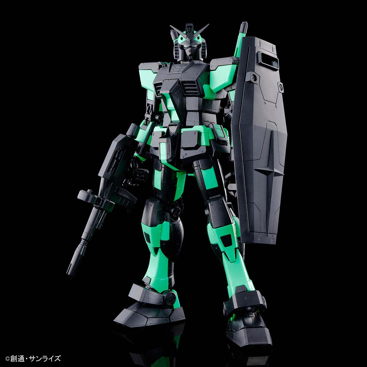MG 1/100 RX-78-2 Gundam Ver.3.0 [Recirculation Color / Neon Green]