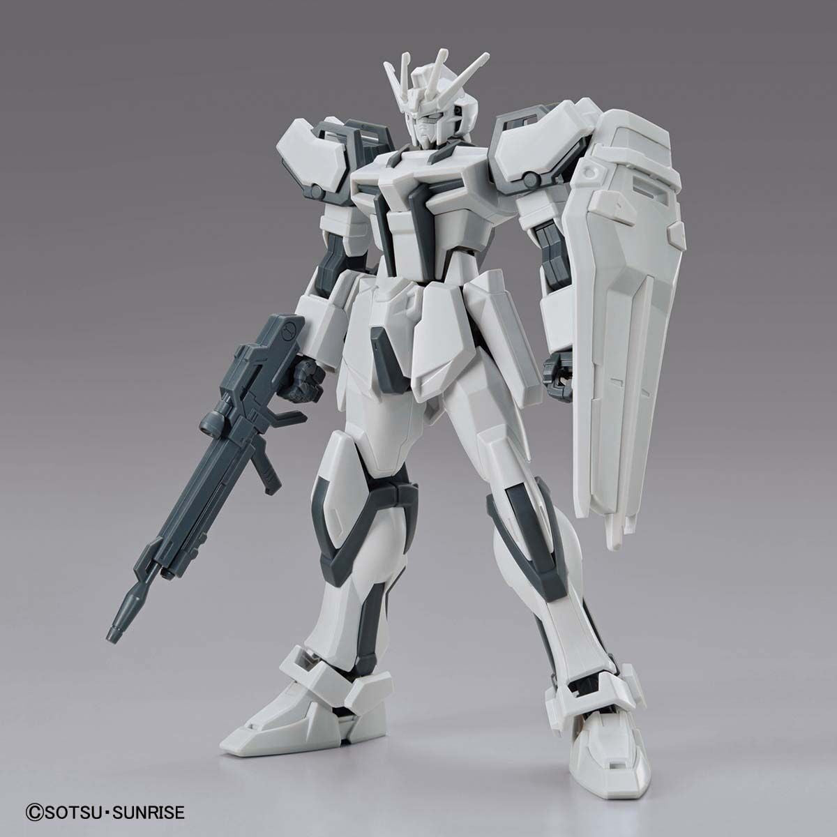 gundam base limited edition entry grade 1/144 gundam base limited strike gundam [painting model]