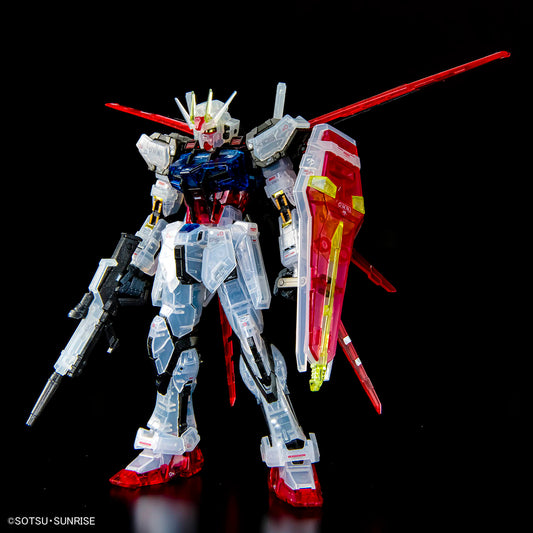 RG 1/144 Gundam Base Limited Yale Strike Gundam & Skygrasper Launcher / Sword Pack Set [Clear Color]