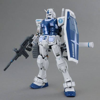 MG 1/100 Gundam Base Limited RX-78-2 Gundam Ver.3.0 [Gundam Base Color]