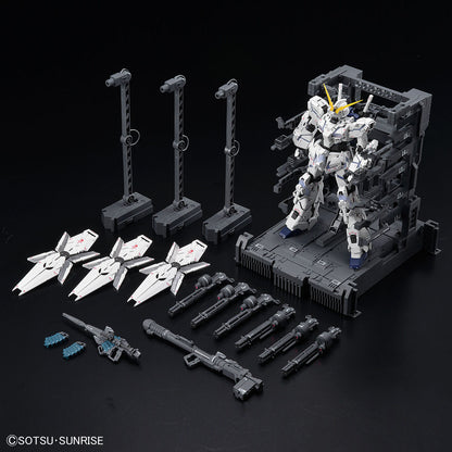 MGEX 1/100 Gundam Base Limited Unicorn Gundam Ver.TWC