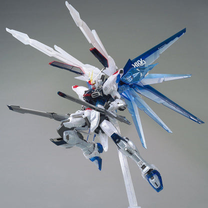 MG 1/100 Gundam Base Limited Freedom Gundam Ver.2.0 [Clear Color] Gunpla