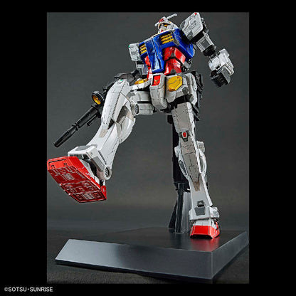 1/100 RX-78F00 Gundam [Titanium Finish]