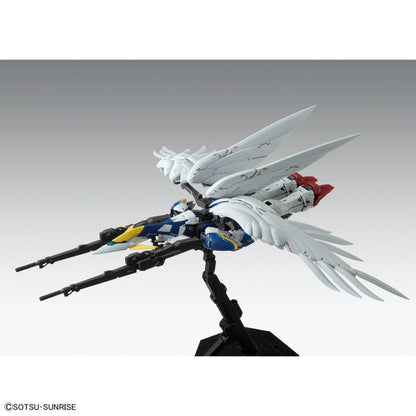 MG New Mobile Report Gundam W Endless Waltz Wing Gundam Zero EW Ver.Ka 1/100 Scale Color-coded plastic model