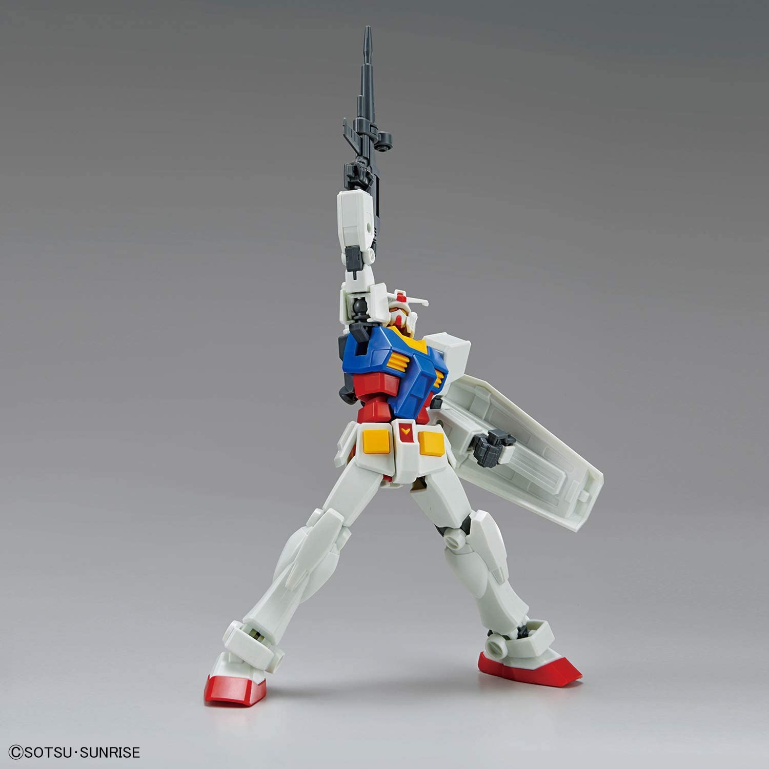 entry grade mobile suit gundam rx-78-2 gundam 1/144 scale color-coded plastic model